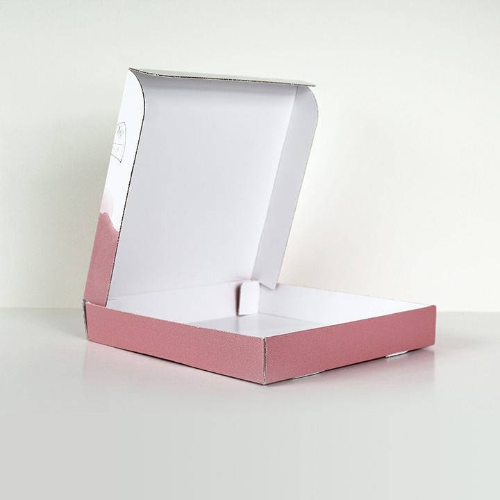 Boîte postale d'expédition - smilepack.fr - impression, packaging sur mesure et emballage personnalisé